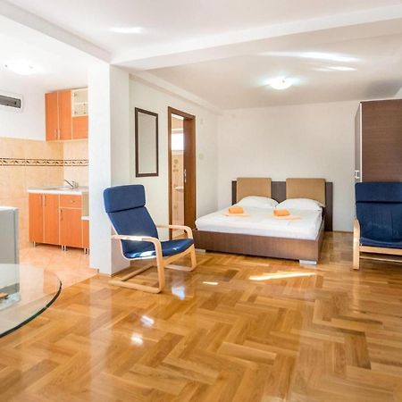 Majka Apartments Kotor Bagian luar foto