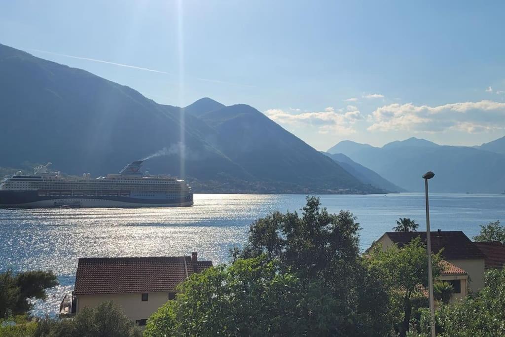 Majka Apartments Kotor Bagian luar foto