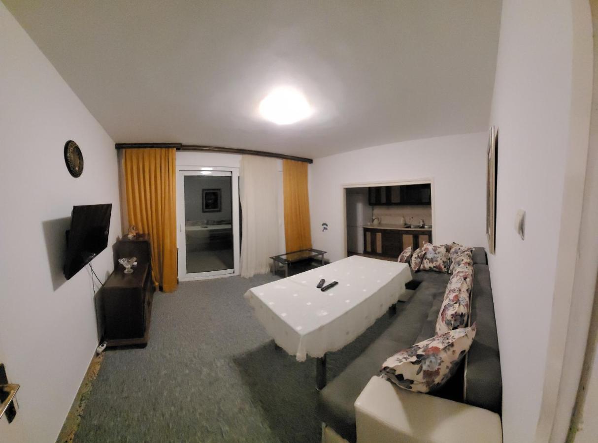 Majka Apartments Kotor Bagian luar foto