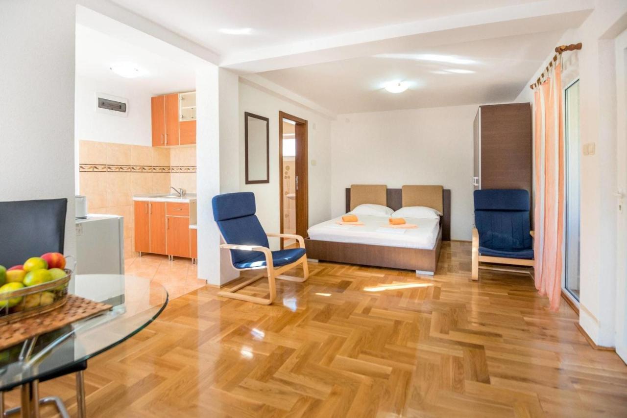 Majka Apartments Kotor Bagian luar foto